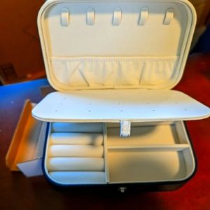 1 Tier Jewelry Box